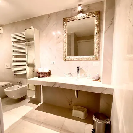 Alice Apartman Bardolino